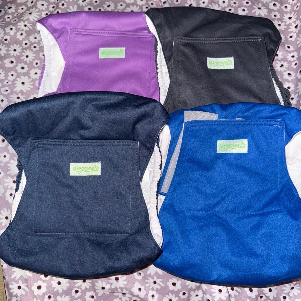 Wegreeco Washable Dog Diapers - Male Dog Belly Wrap - MEDIUM - 4 PACK